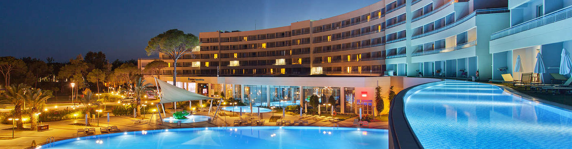 csm_SENTIDO_Zeynexp_Golf___Spa_by_night_07bb79fd0c