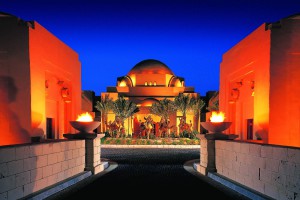 the-palace-one-and-only-royal-mirage-start