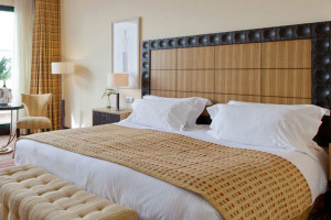 Los-Monteros-Spa-&-Golf-Resort-banner